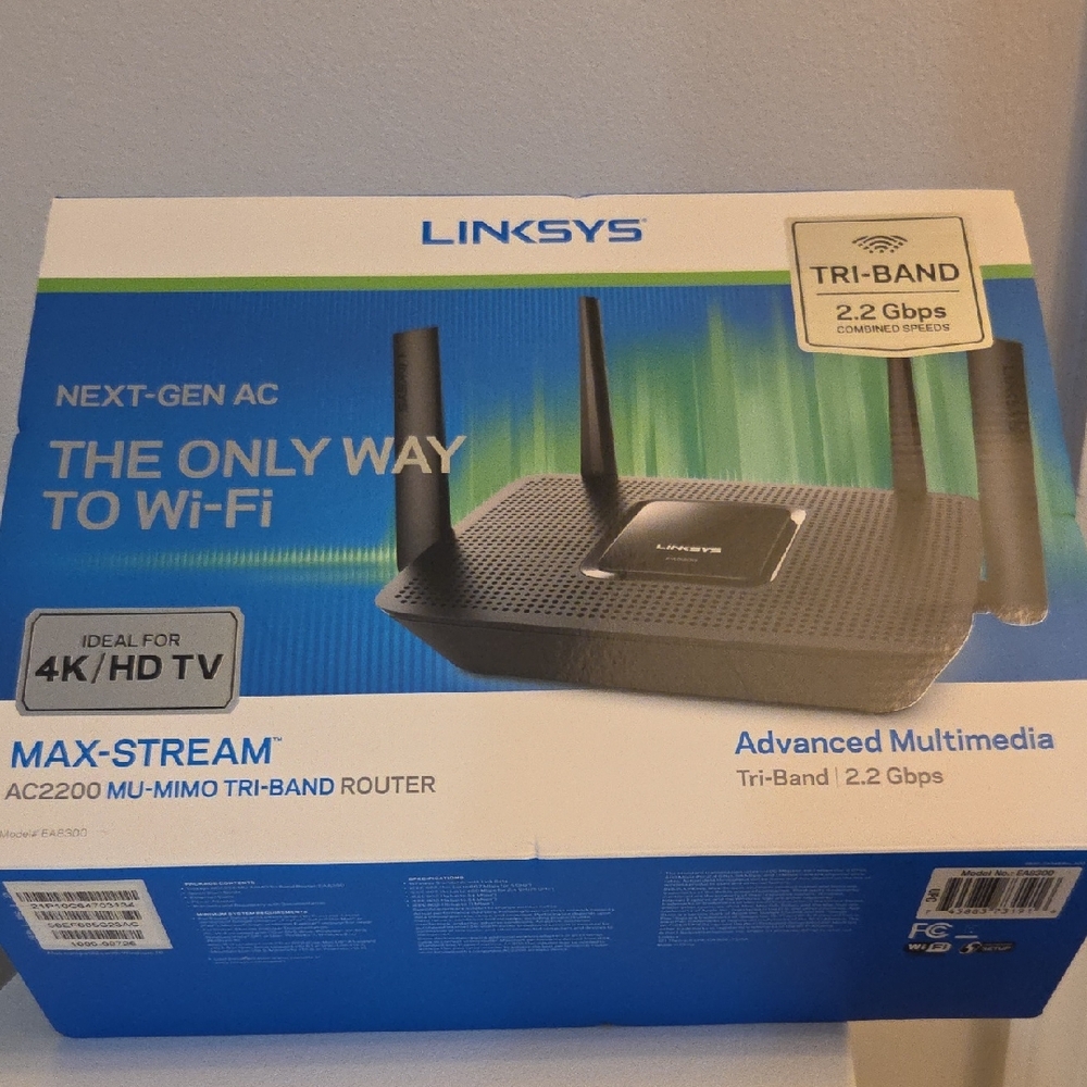 Linksys Tri-Band Router - Black